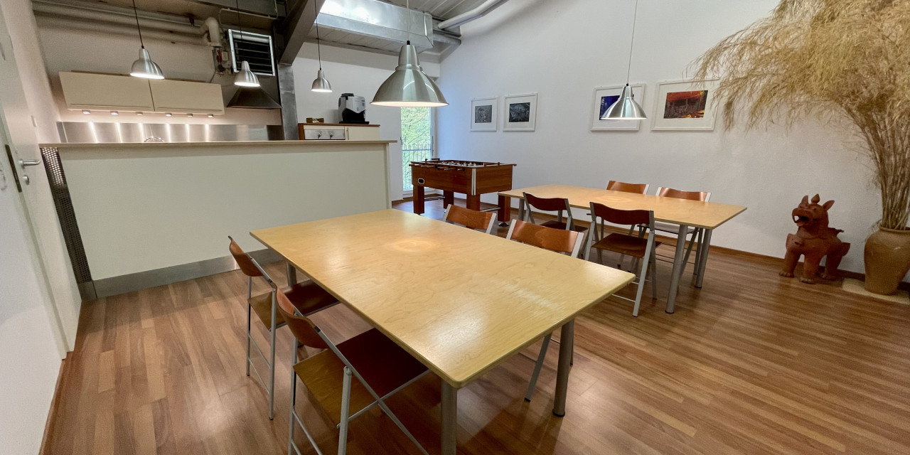 unsere neue Cafeteria 