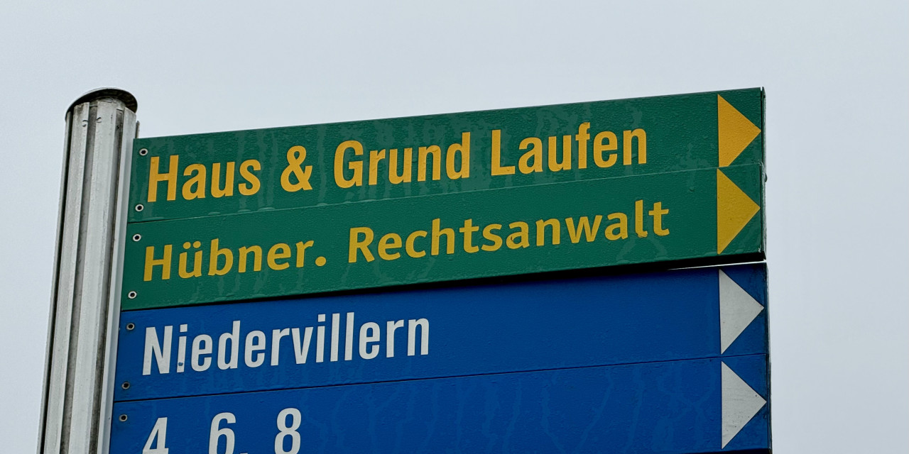 Uns einfach leicht finden.